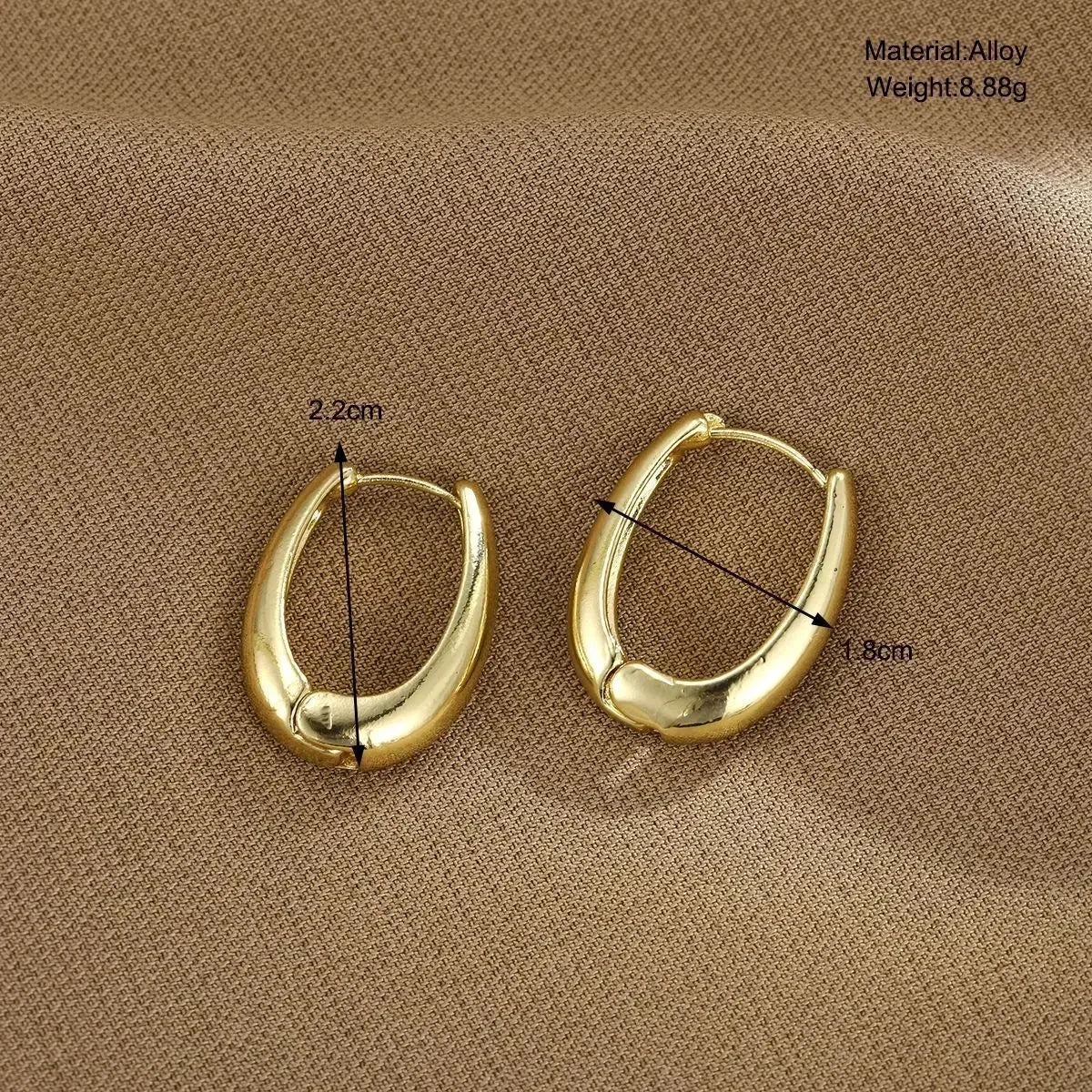 Vintage Shape Hoops: Tijdloze Elegantie in Jouw Sieradencollectie